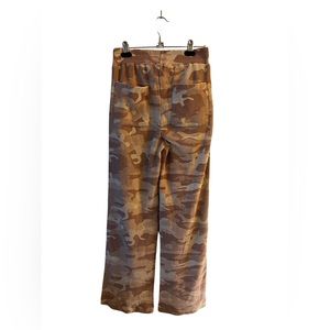 No Tag Nuetral Camo Pants